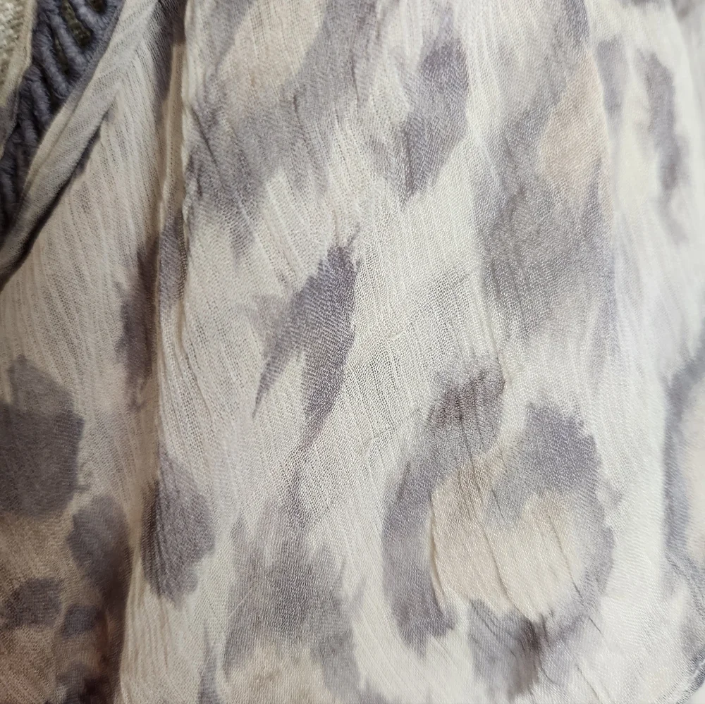 Vintage Leopard Silk Halter Top - Picture 14 of 15